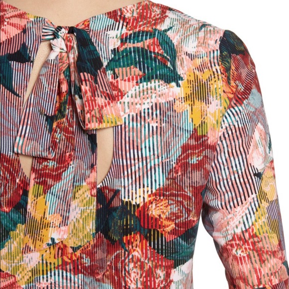 Halogen Bow Back Print Flare Sleeve Tunic, Size Small - Picture 3 of 4